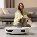 TESLA RoboStar iQ660 - Laser-Roboterstaubsauger