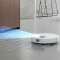 TESLA RoboStar iQ660 Plus - Laser-Roboterstaubsauger