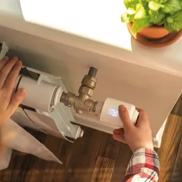 TESLA WiFi SV50 - intelligenter Thermostat